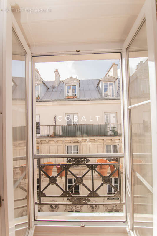 Appartement à PARIS-9E