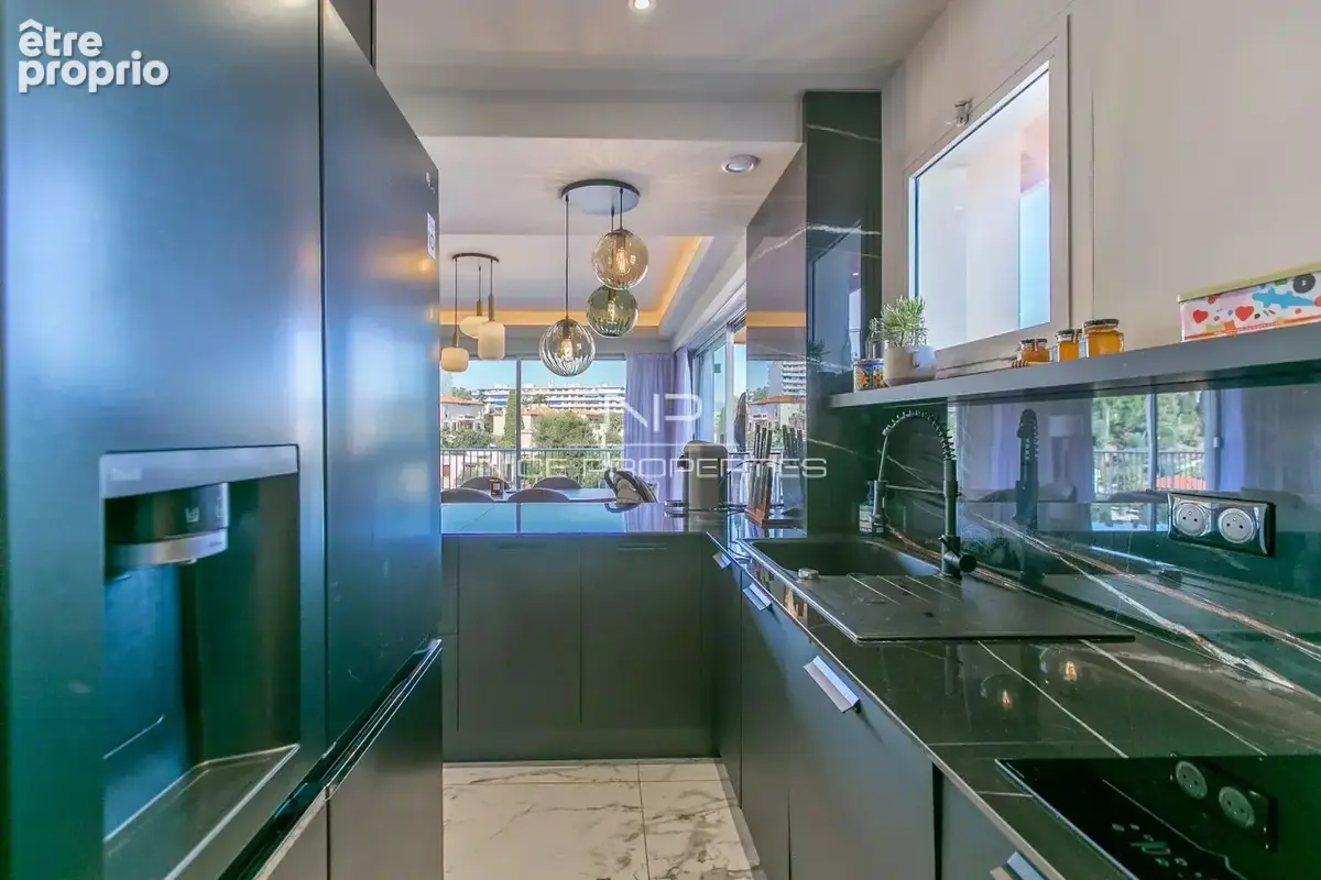 Nice bas Fabron, exceptionnel Penthouse de 4 pièces avec vue mer panoramique et studio indépendant - photo 11