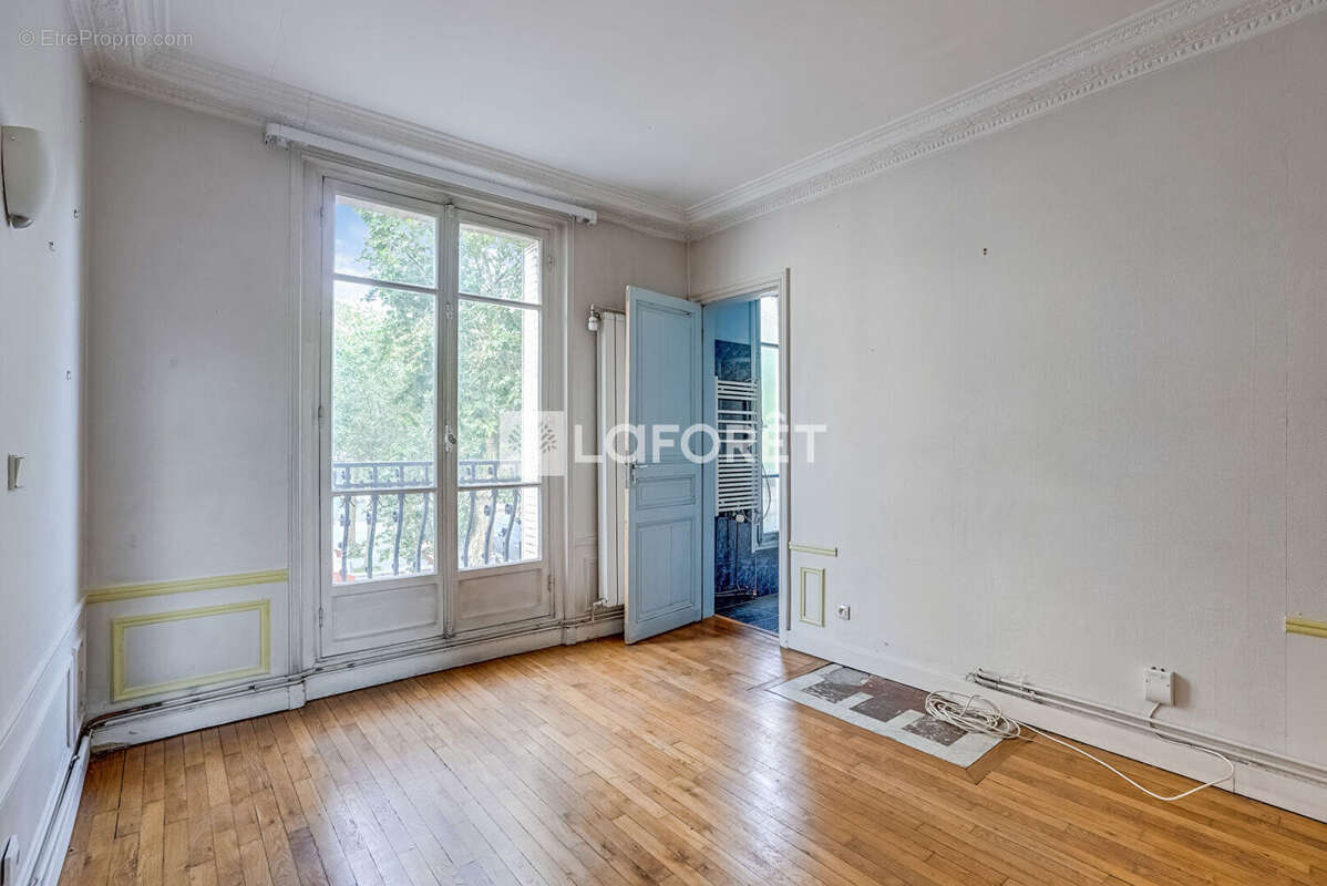 Appartement à PARIS-12E
