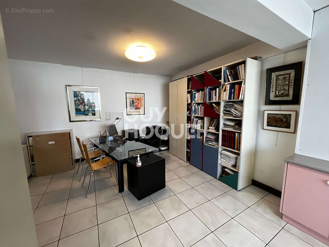 À vendre - bureaux de 130 m² à Thionville - photo 5