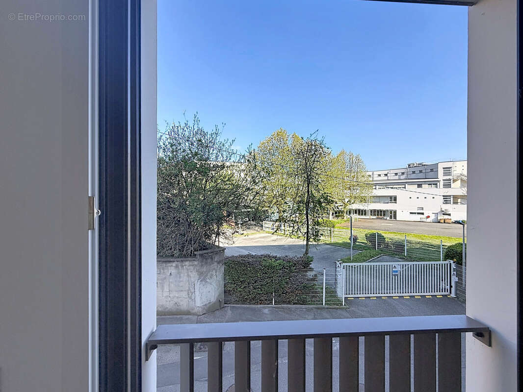 Appartement à BOURGOIN-JALLIEU