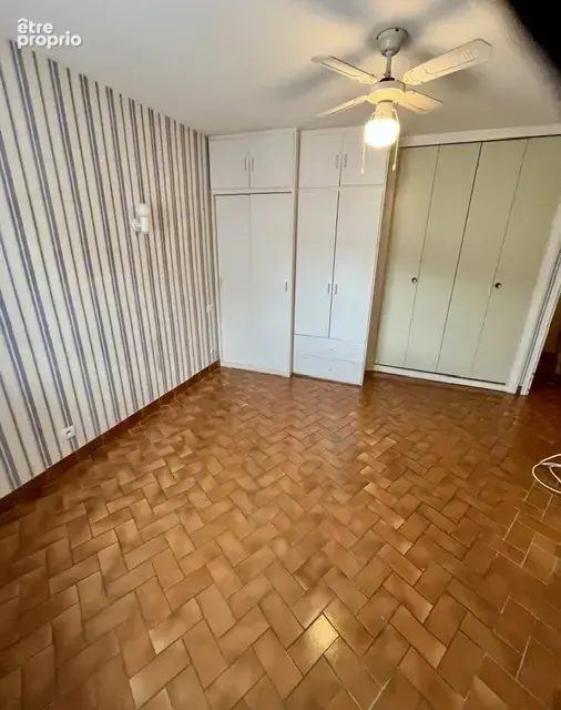 Appartement 86.50m2 avec garage au calme en plein coeur de ville avec un beau potentiel - photo 13