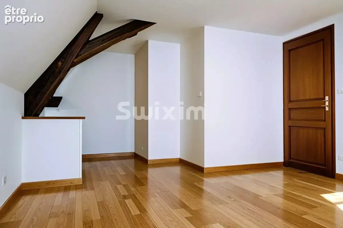 Maison ancienne avec dépendances et Piscine - photo 9