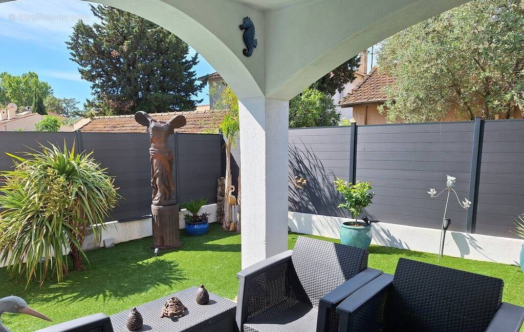 Appartement à FREJUS