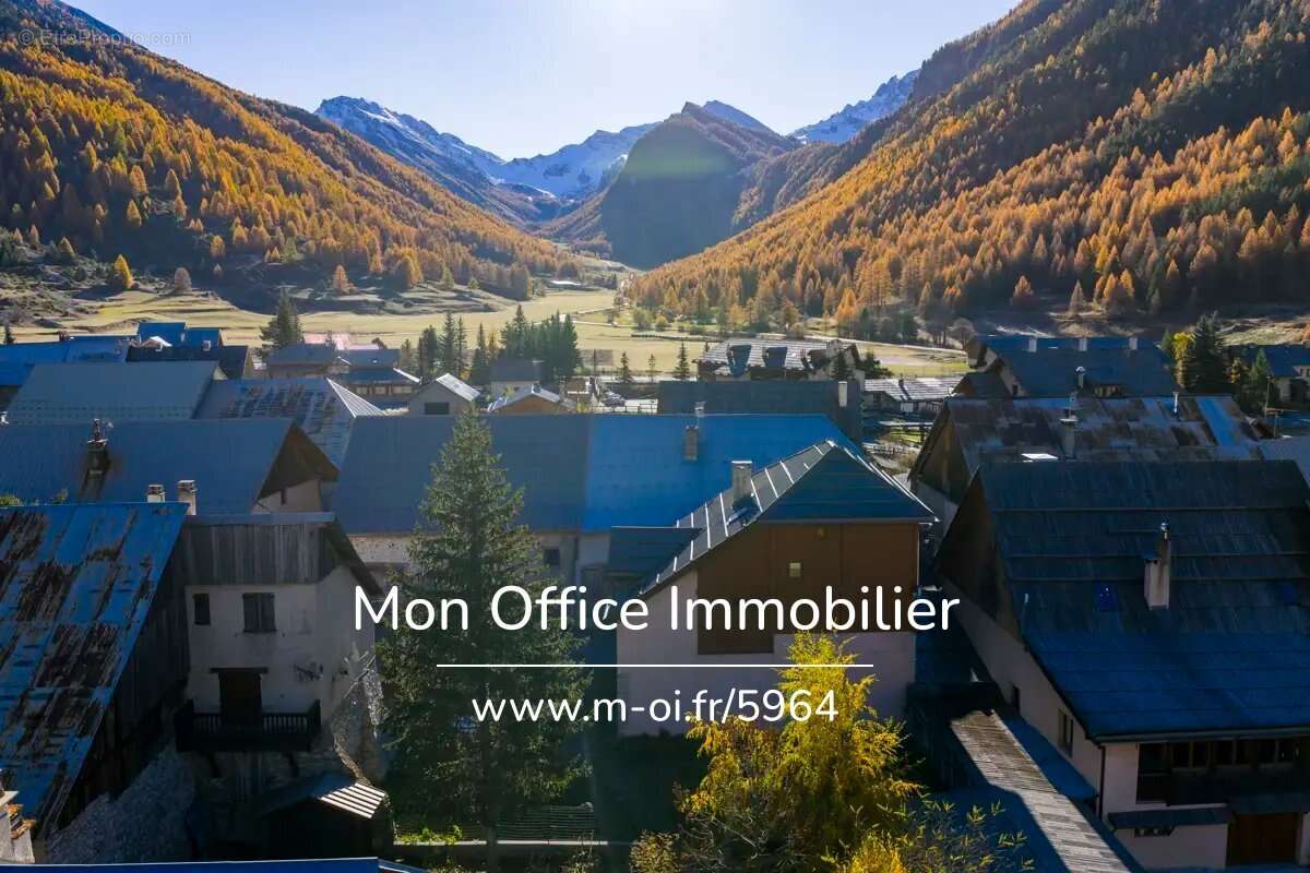 Maison à CEILLAC