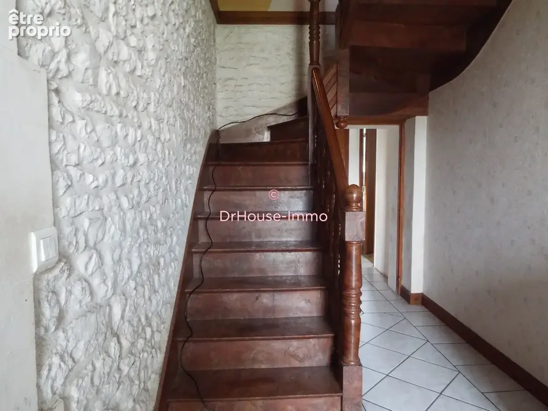 Maison 4 pièces 126 m² à vendre à Pons (17800) - photo 11