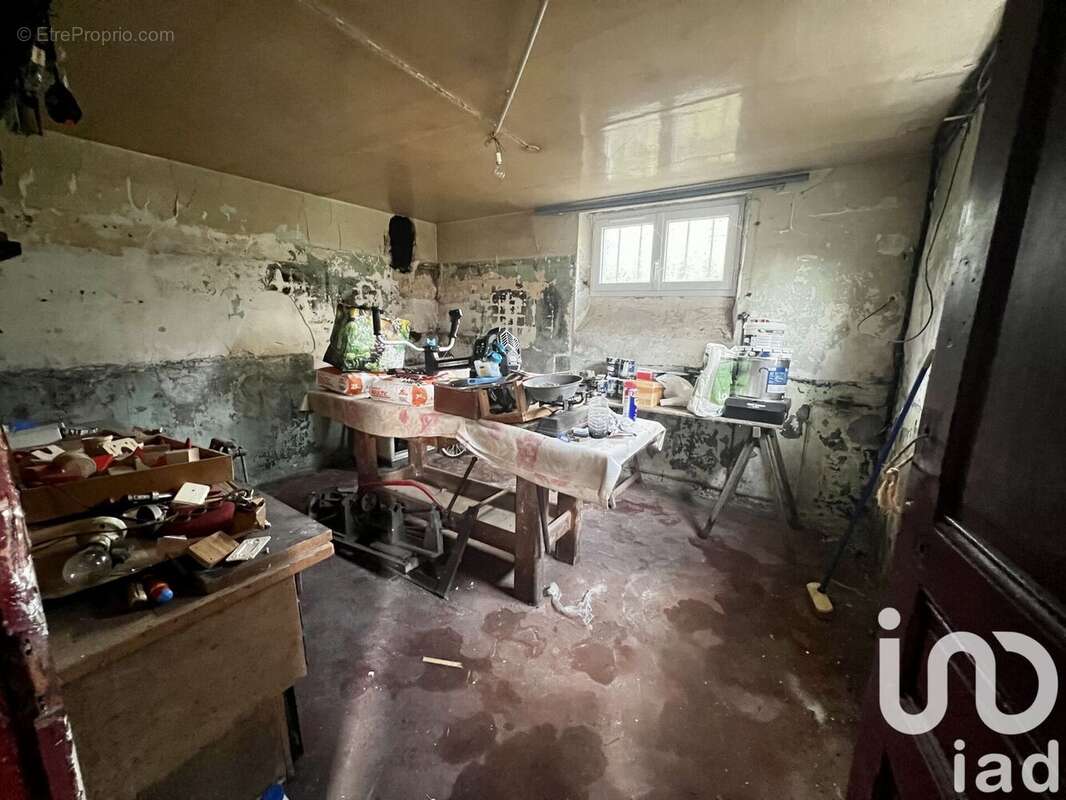 Photo 8 - Maison à GENNEVILLIERS