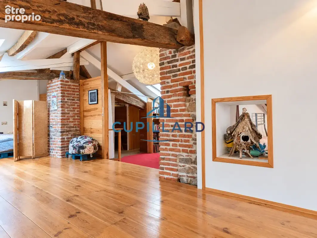 VILLEREST   Maison en pierre de 229 m2 avec jardin paysagé - photo 8