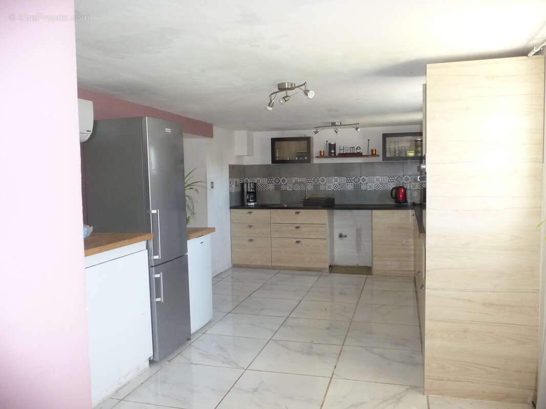 Maison à SAVIGNEUX