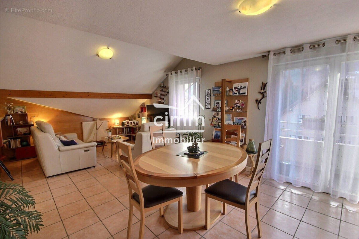 Appartement à SCIONZIER