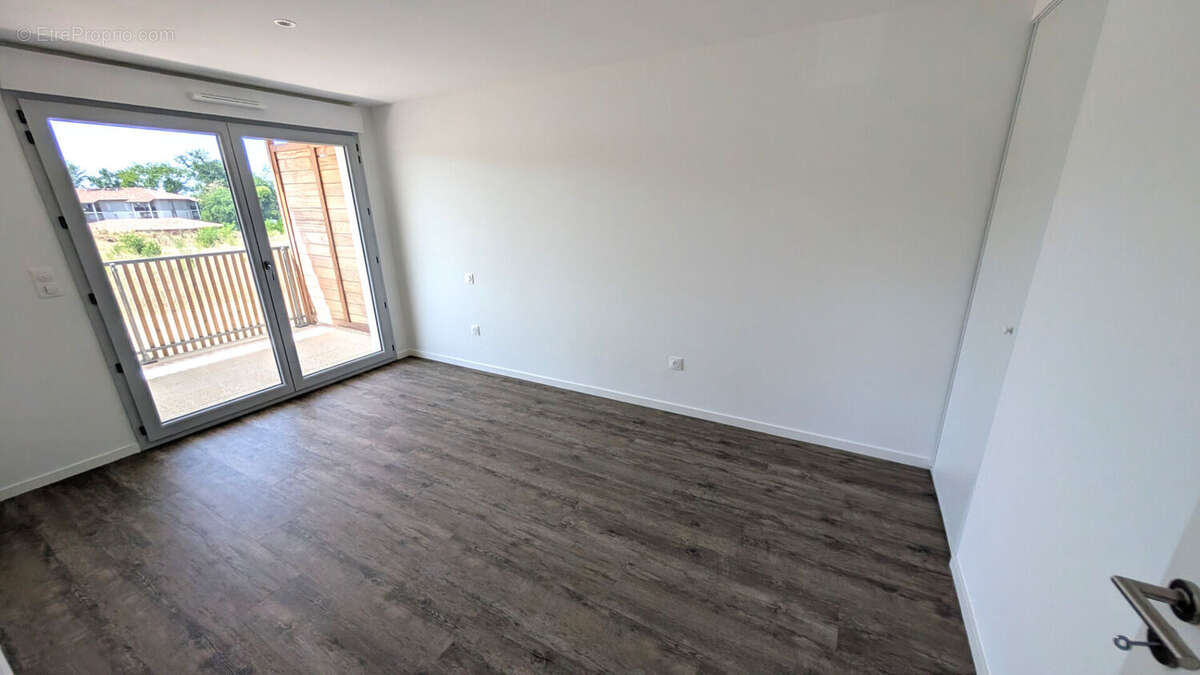 Très bel appartement Mont De Marsan 2 pièce(s) de 43.29 m2 - photo 7