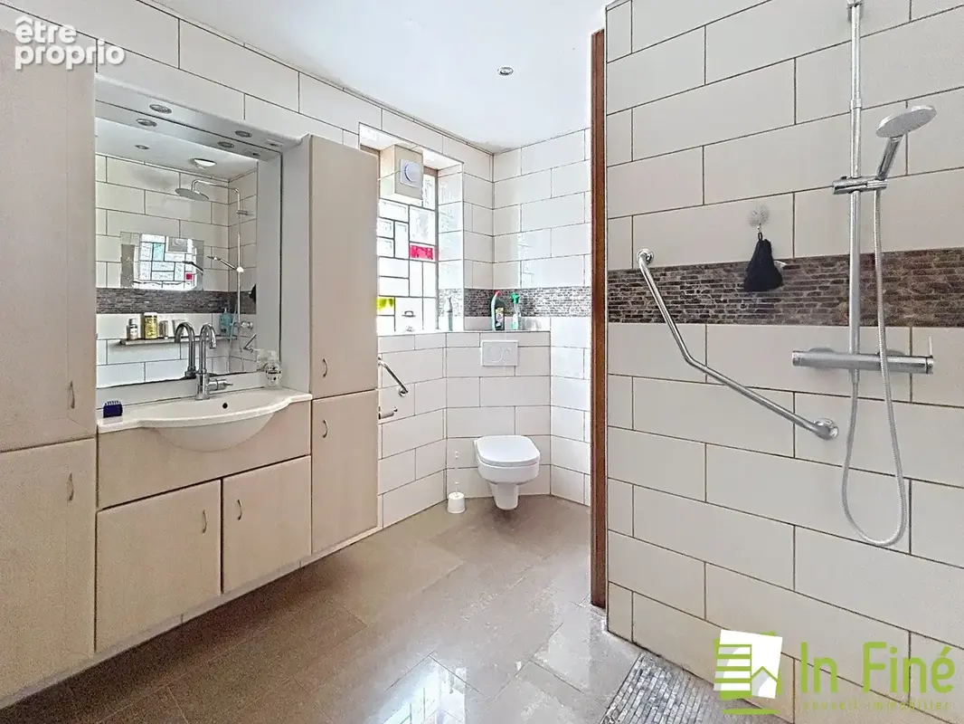 Maison 9 pièces 234 m² à vendre à Olwisheim (67170) - photo 7