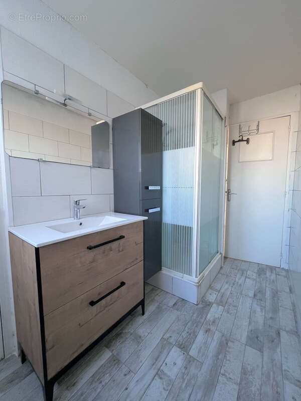 Appartement à SIX-FOURS-LES-PLAGES