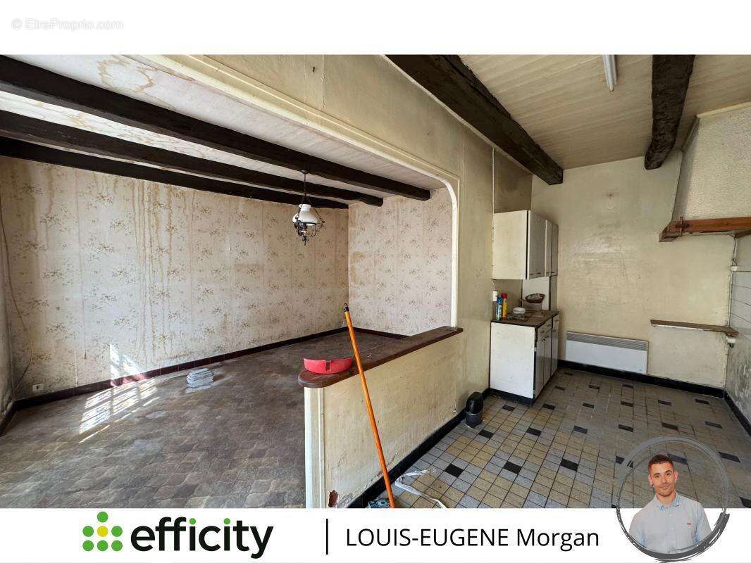 Maison à SAINT-SECONDIN