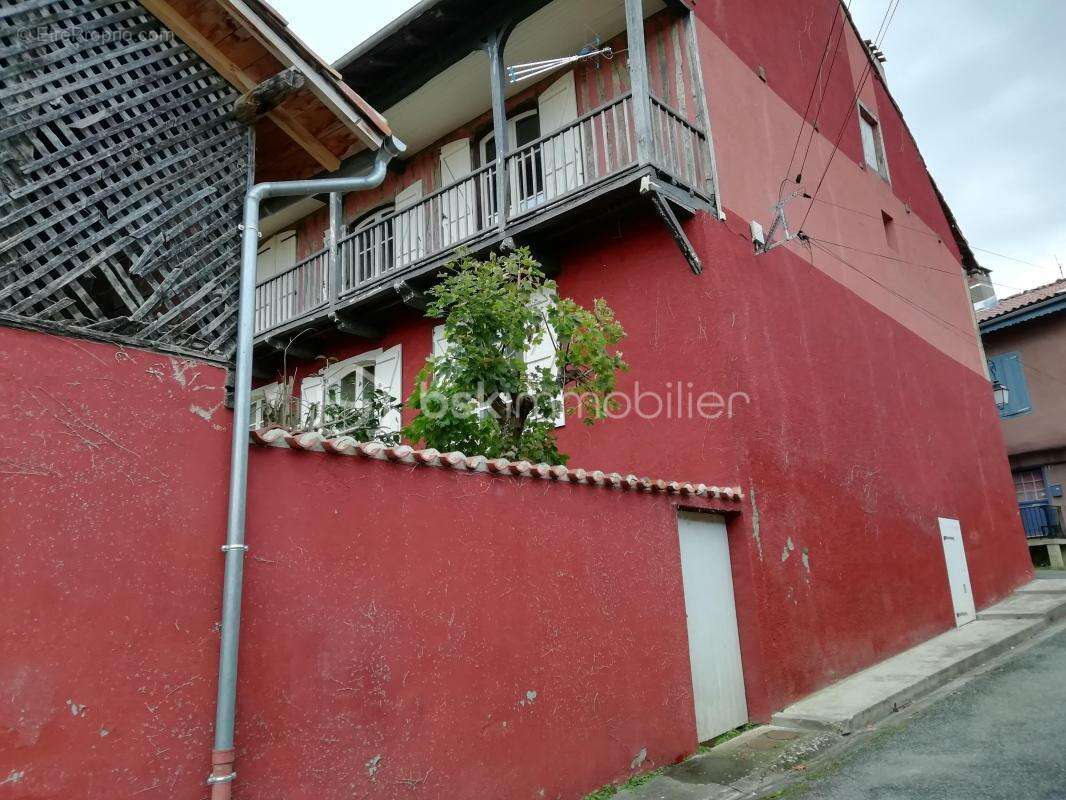 Maison à CASTELNAU-MAGNOAC