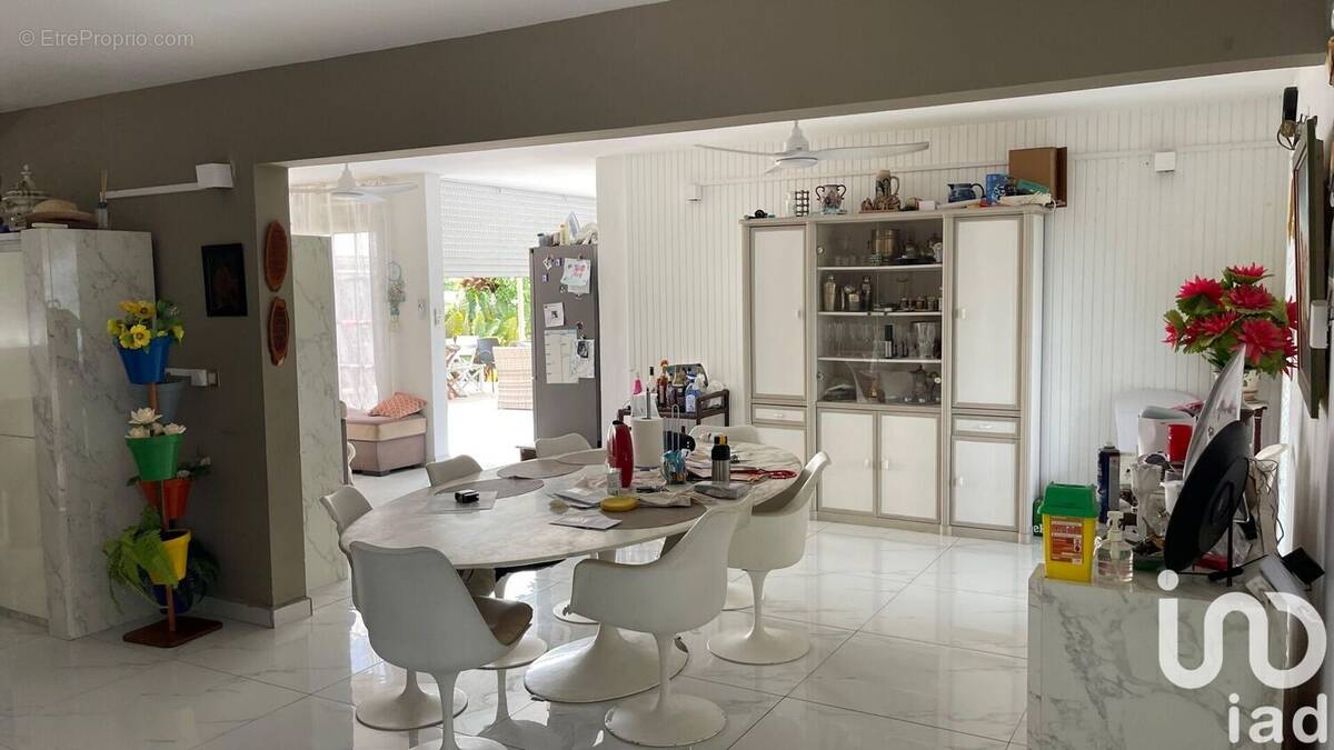 Photo 1 - Maison à LES ABYMES