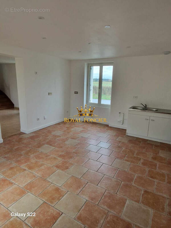 Maison 105 m² à Yzeures-Sur-Creuse  - photo 5