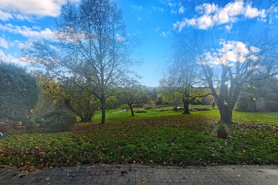 Maison à AZAY-LE-RIDEAU