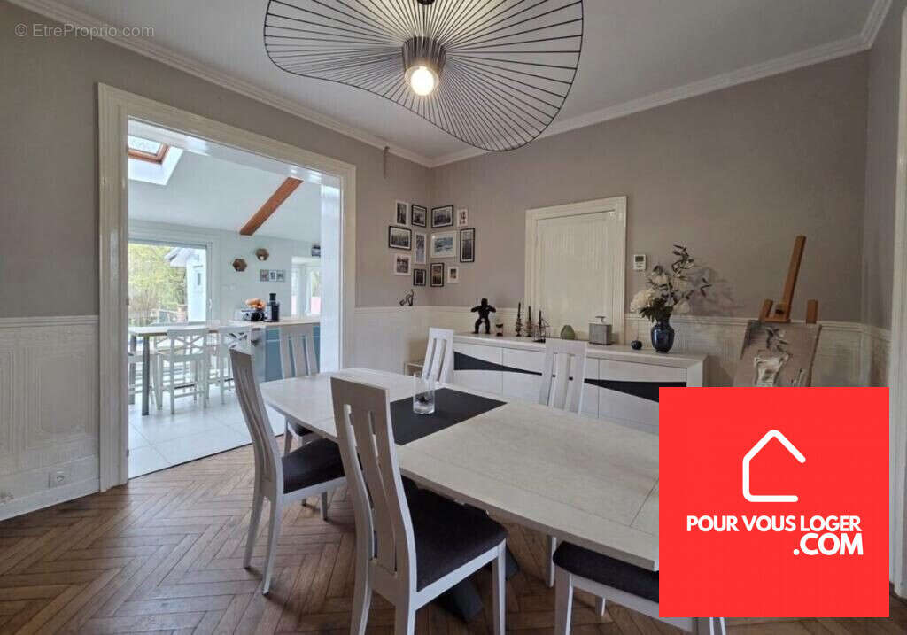 Maison à SAINT-ETIENNE-AU-MONT