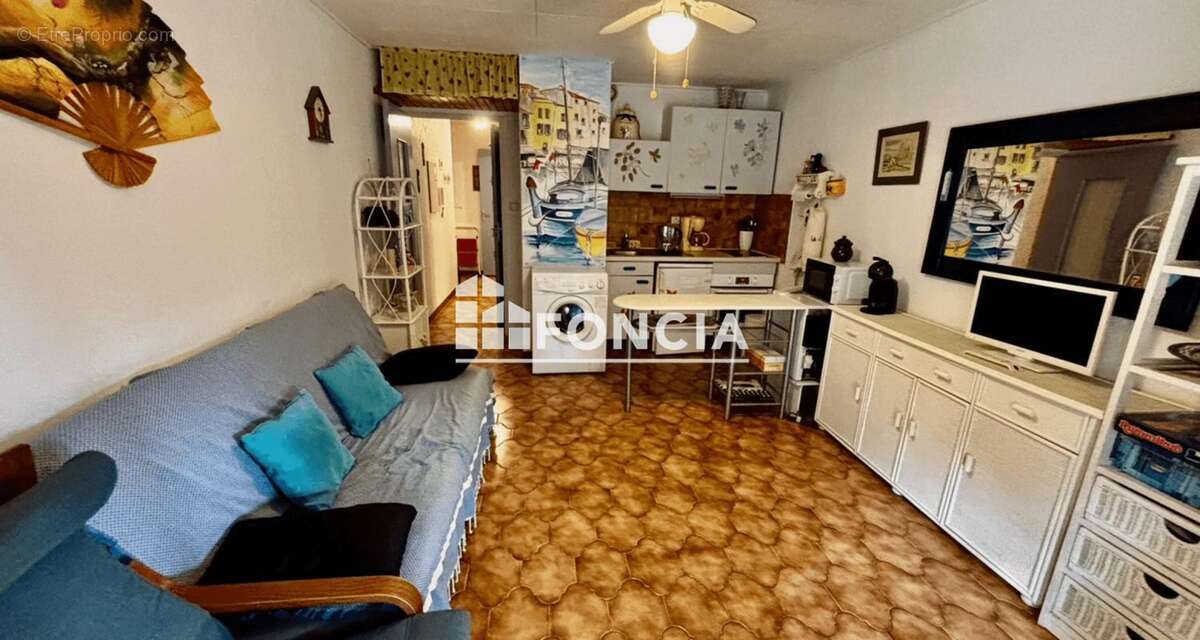 Appartement à SIX-FOURS-LES-PLAGES