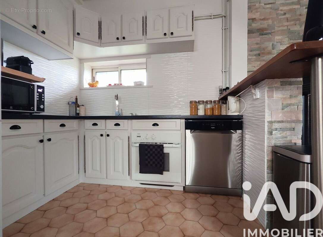 Photo 2 - Maison à VILLEMARECHAL