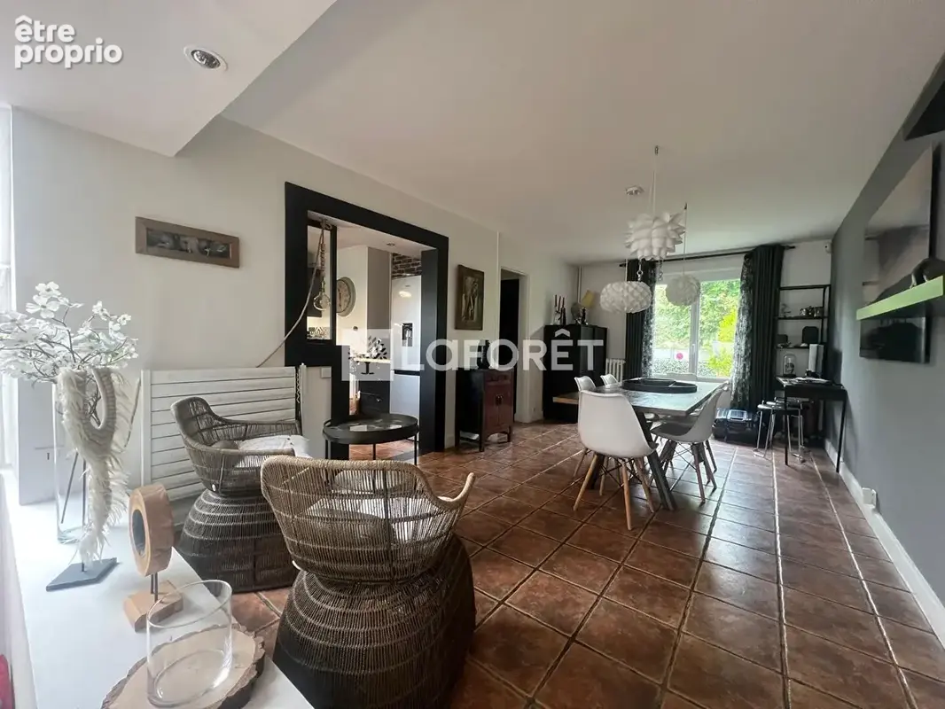 Maison Saint Denis 6 pièce(s) 181.66 m2 - photo 4