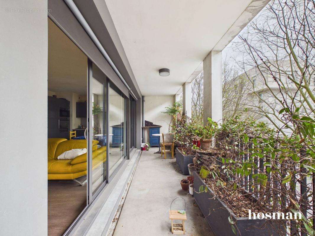 Appartement 3 pièces de 58,6 m² avec balcon et parking - Rue des Anciens Combattants d'Afrique, Bordeaux - photo 17