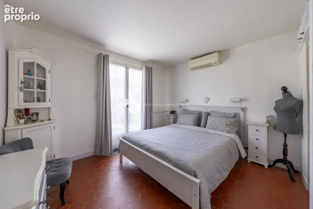 Maison 7 pièces 135 m² à vendre à Saint-Fargeau-Ponthierry (77310) - photo 6