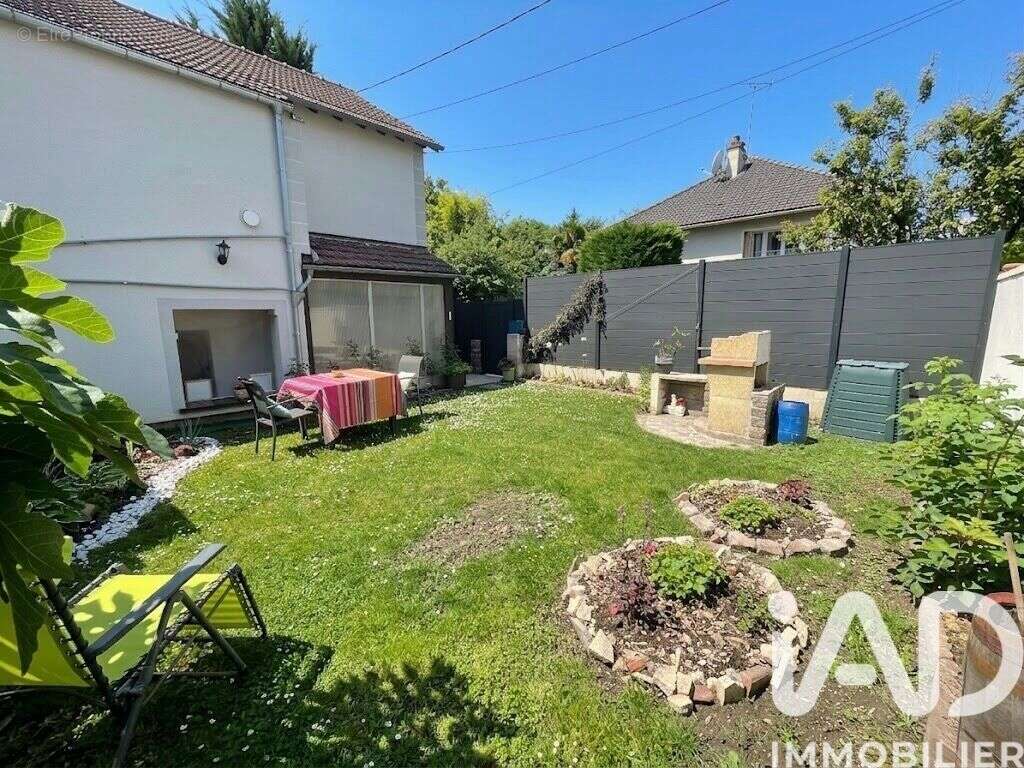 Photo 2 - Maison à ERMONT