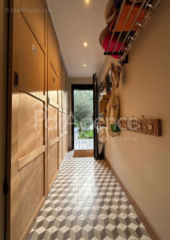 Maison avec piscine chauffée et jardin   Centre-ville de Saint-Palais-sur-Mer - photo 3