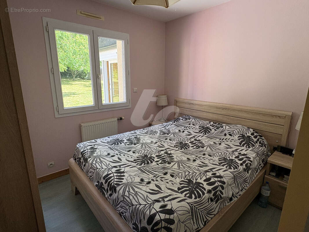 Maison 134 m² à Grandchamps-Des-Fontaines  - photo 9