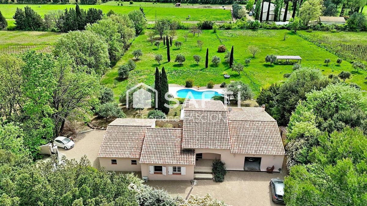 Photo 1 - Maison à LORGUES