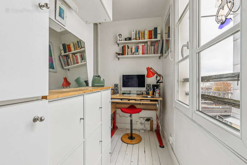 Appartement à PARIS-10E