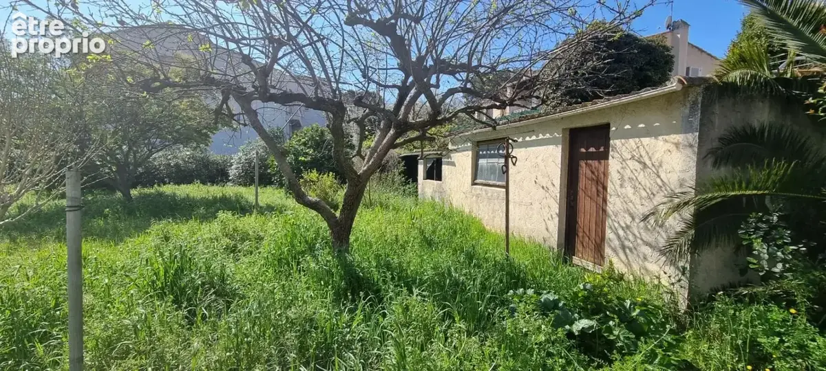 Terrain a batir 340 m2 piscinable proche plage - photo 2