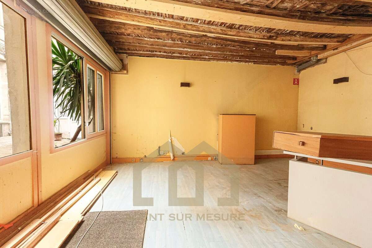 Appartement à PARIS-5E