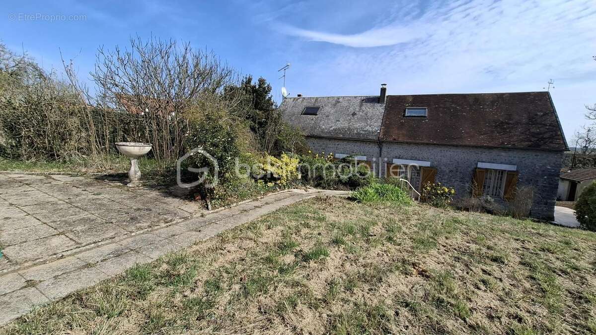 Une belle longere avec dependances - photo 21