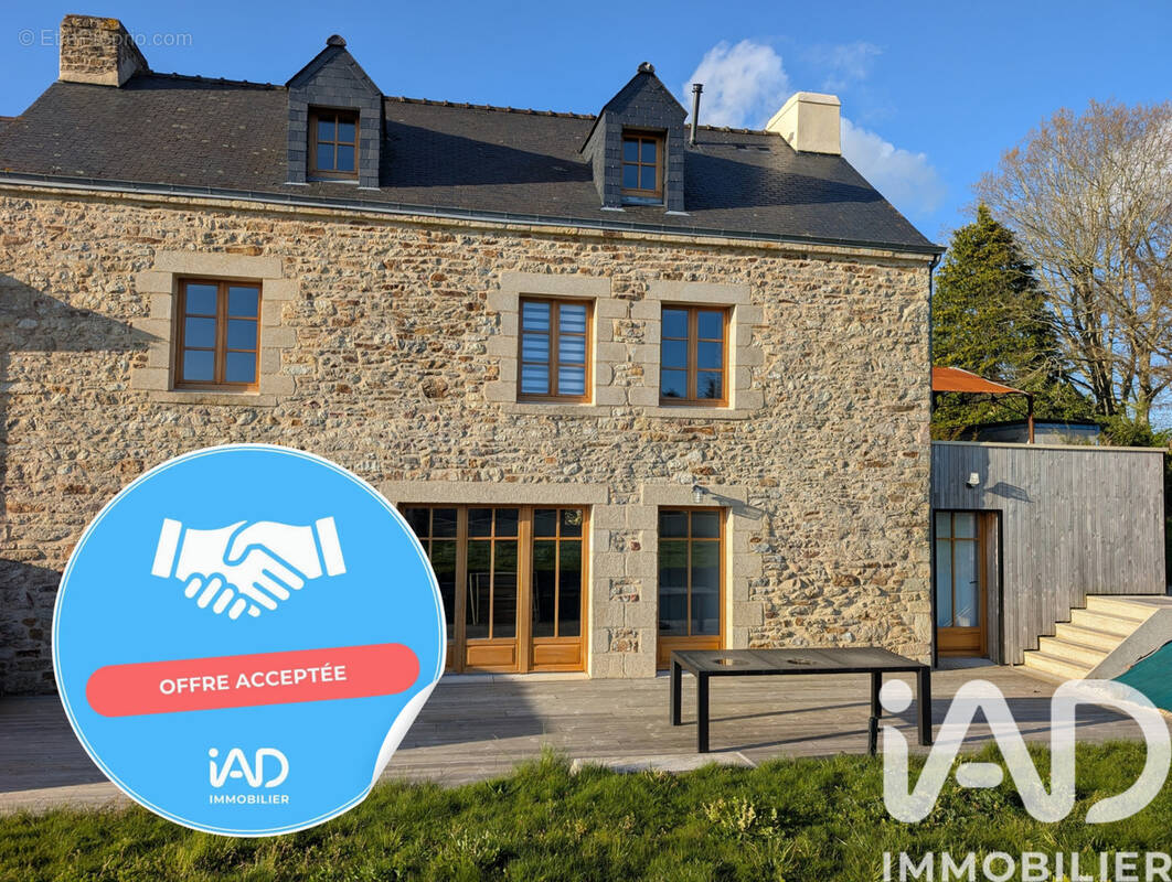 Photo 1 - Maison à LANDEVANT
