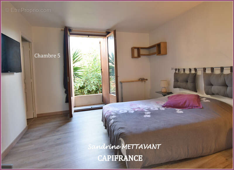 Maison à SAINT-THIBERY