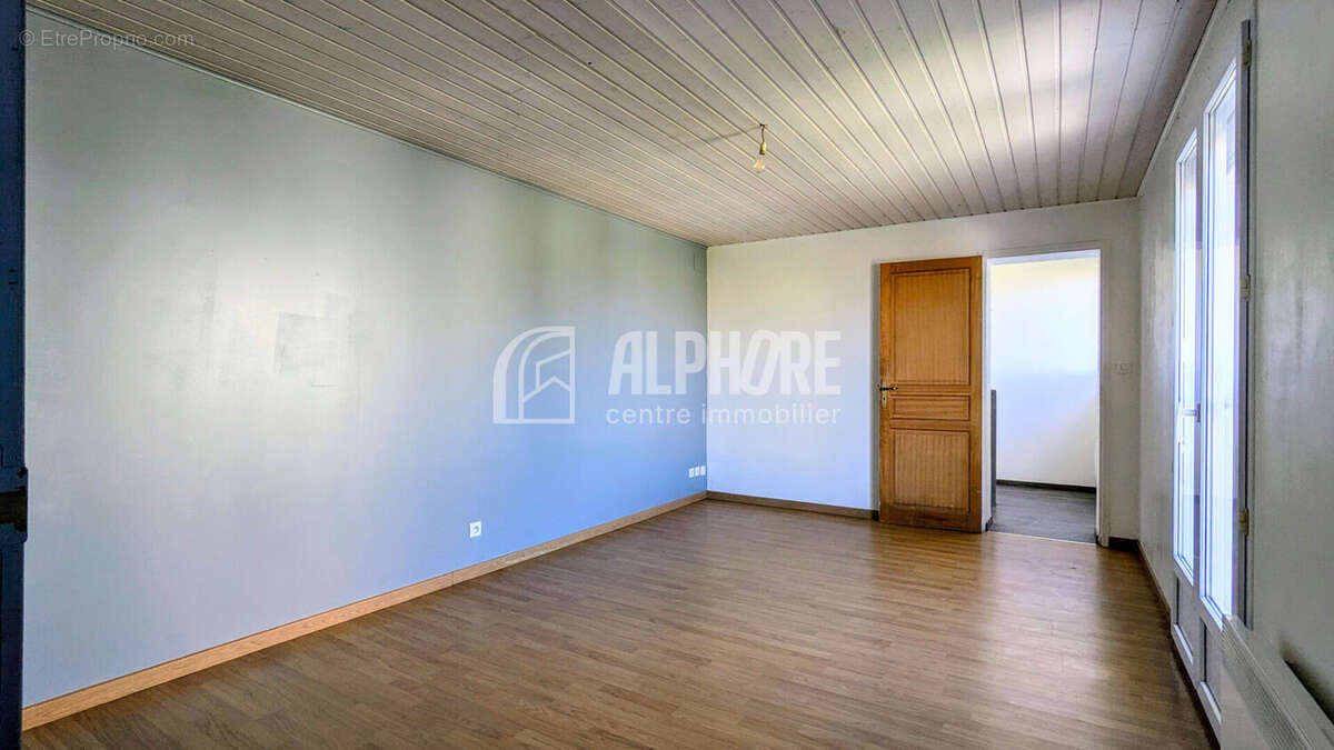 Maison_6pièces_4chambres_Garage_VueMer - photo 12