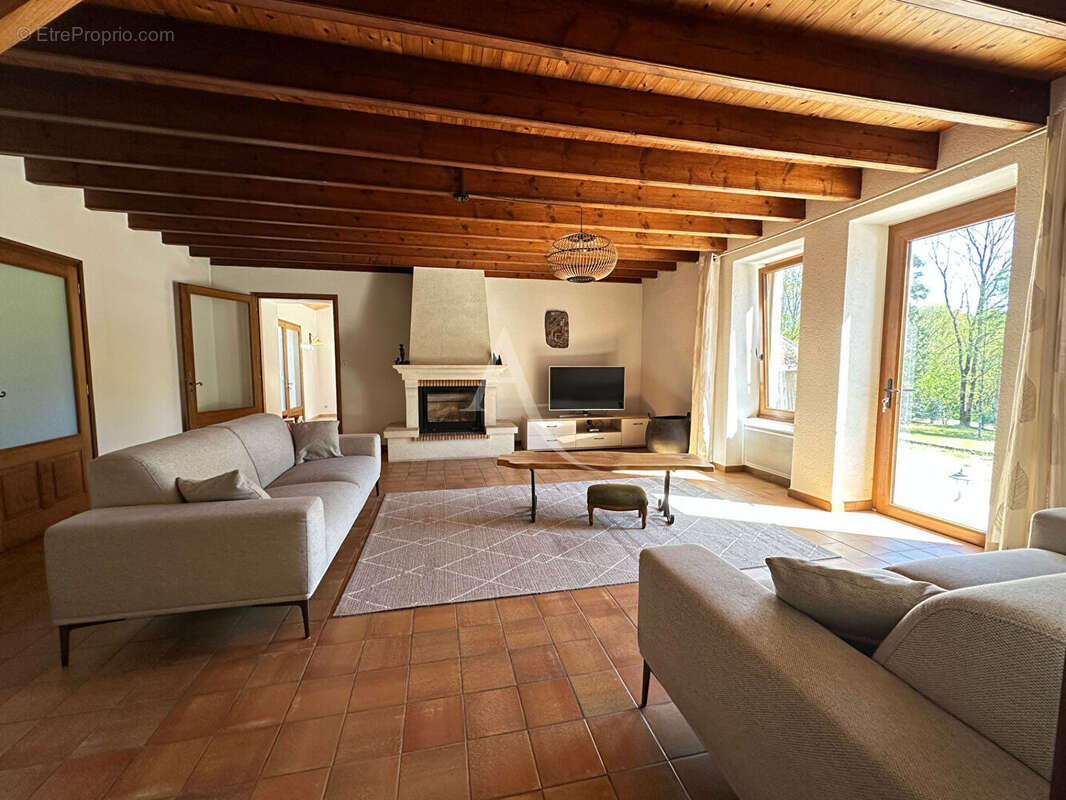 Maison à AIZENAY