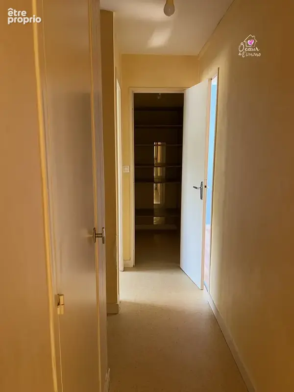 Appartement 5 pièces 66 m² à vendre à Cholet (49300) - photo 4