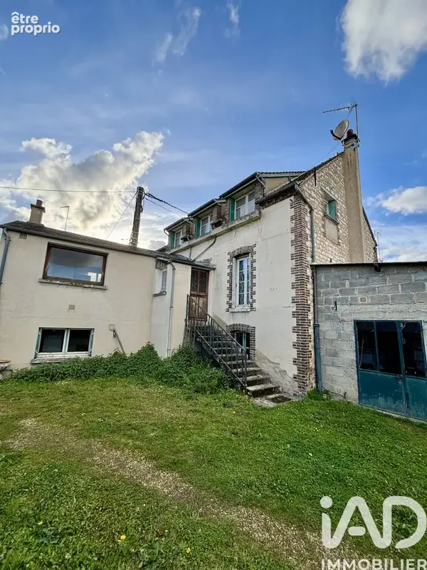 Photo 1 - Maison à JOIGNY