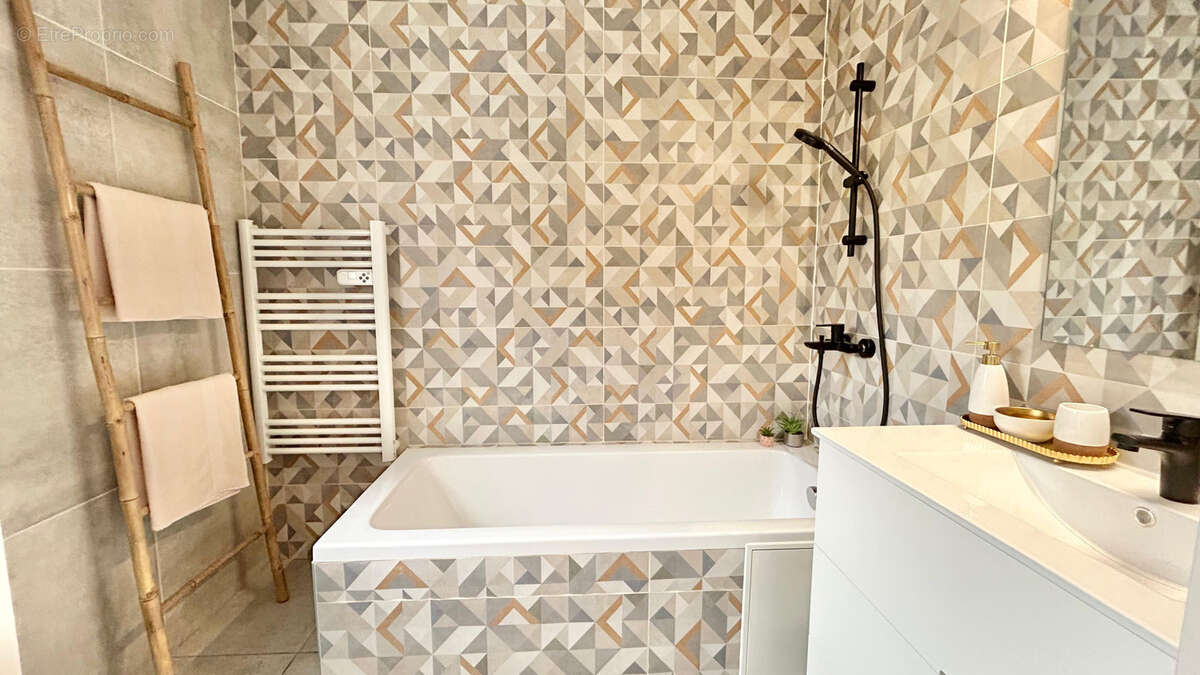 Maison à PUILAURENS