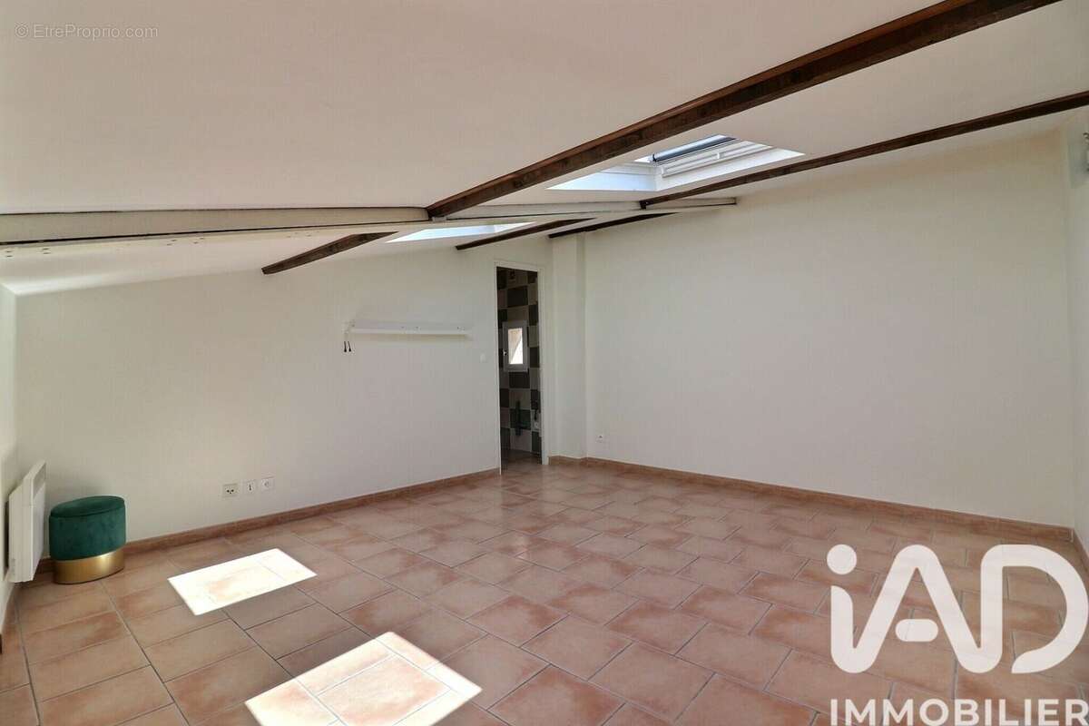 Photo 7 - Appartement à VARAGES