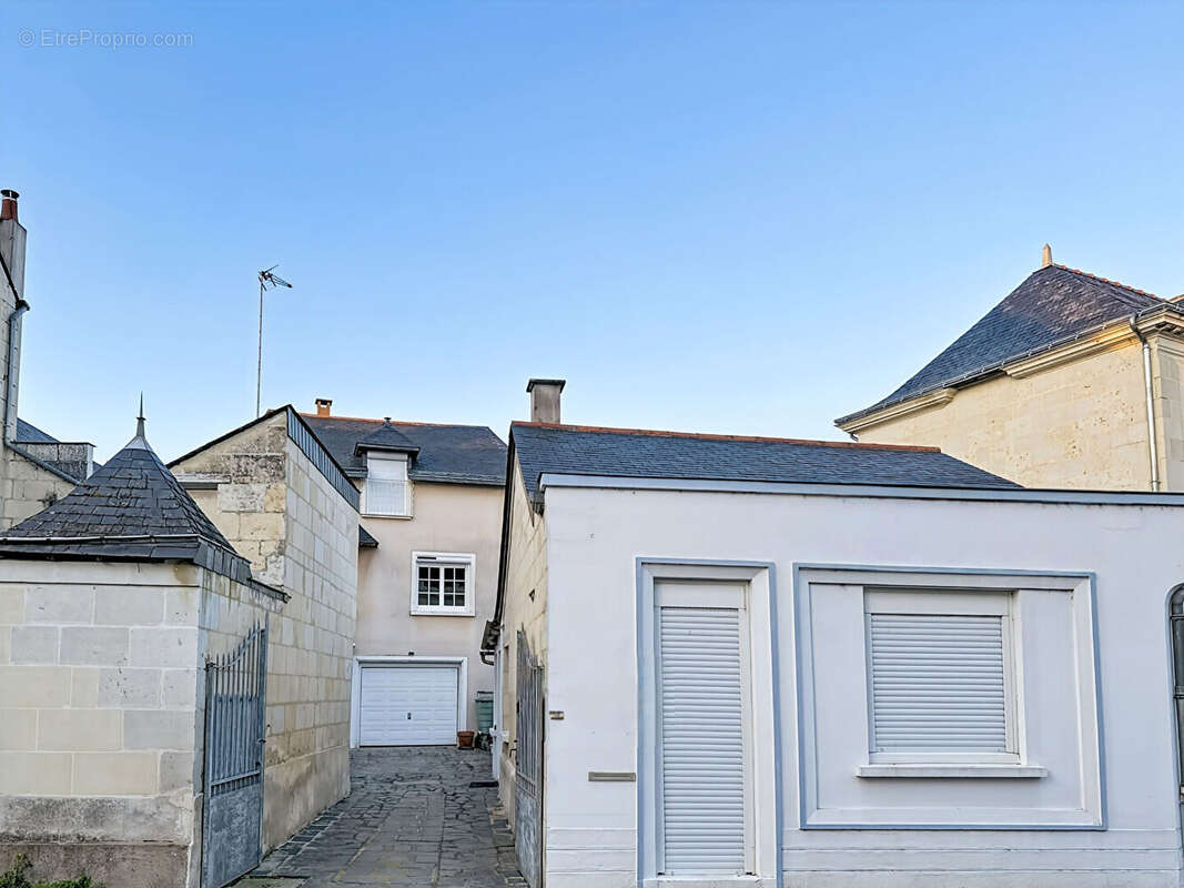 Maison à GENNES