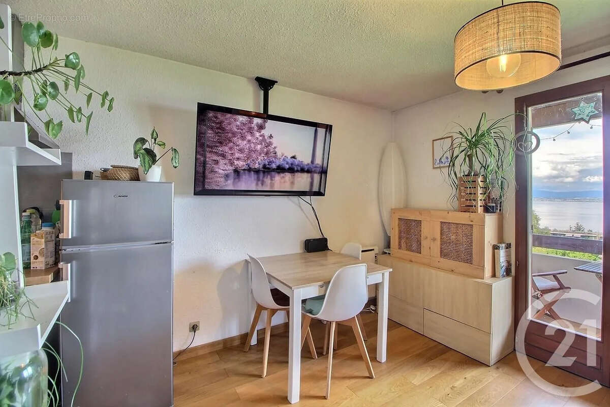Appartement à EVIAN-LES-BAINS