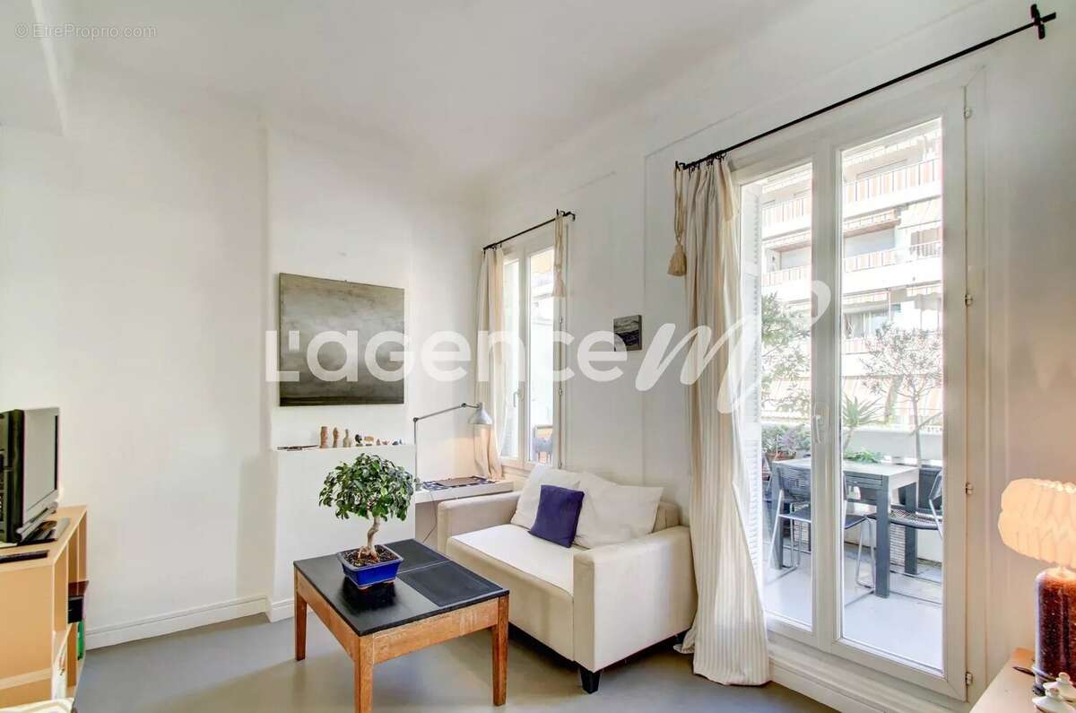 Appartement à NICE