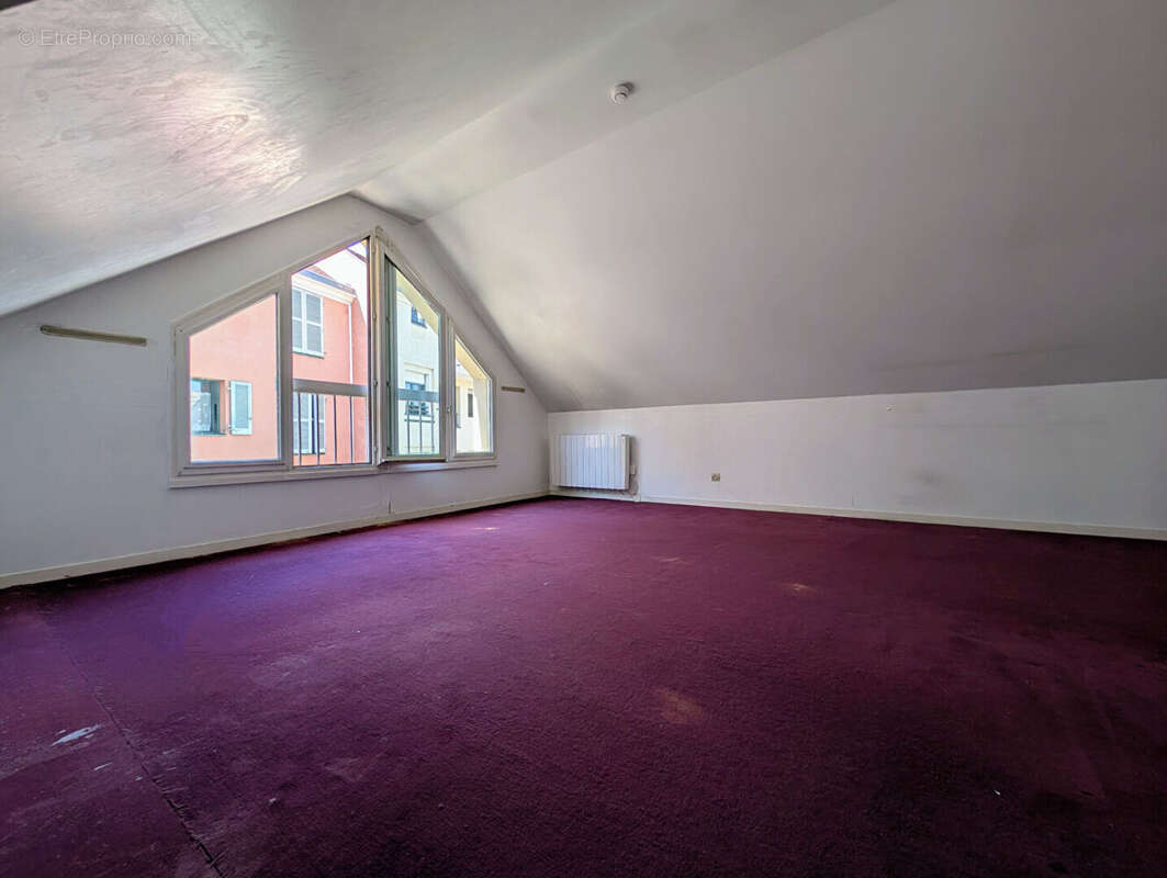 Appartement à MAISONS-LAFFITTE