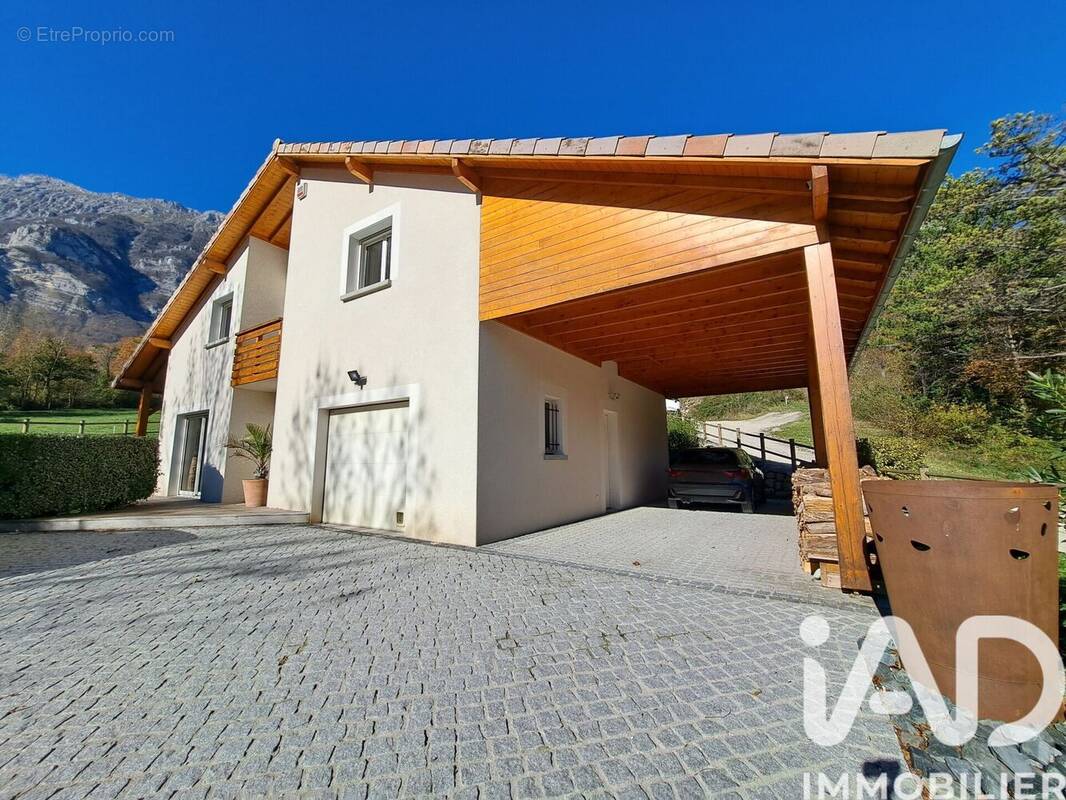 Photo 1 - Maison à SAINT-PAUL-DE-VARCES