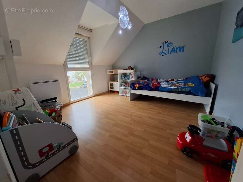 Maison à CINQ-MARS-LA-PILE